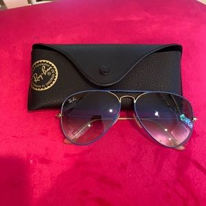 RAY BAN SUNNIES
